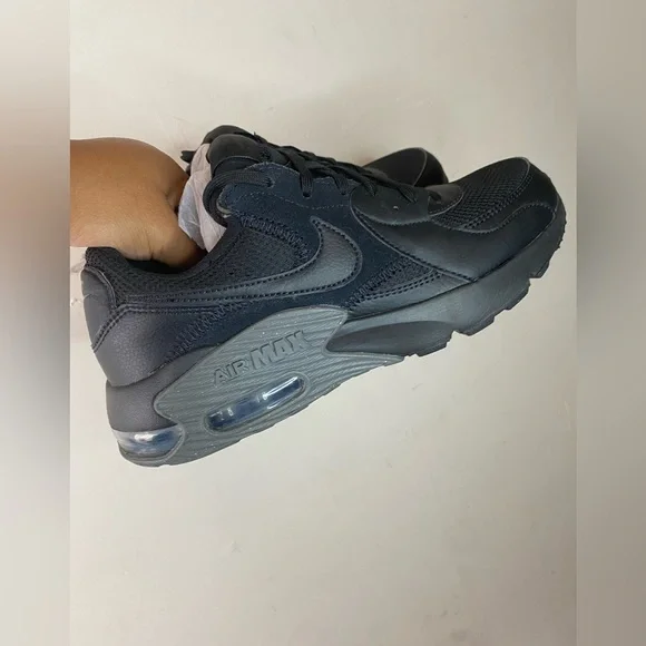 Nike Air Max Excee Black Anthracite Women’s 8 Retro Style Sneakers CD4165-003 - Picture 2 of 10